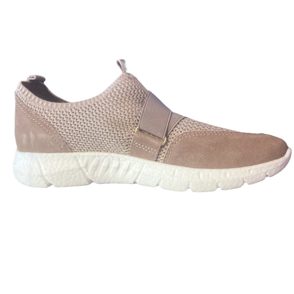 NWT! OTBT Vicky Women's Slip On Sneakers- Pink